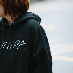 (預購結束)-宇宙電波 UNIPA｜🌌 UNIPA 001 - 黑洞黑連帽上衣｜連帽 T Shirt